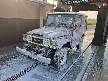 Toyota bj 40