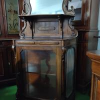Mobile credenza con vetrina