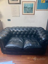 Divano due posti Poltrona  Frau mod. Chester