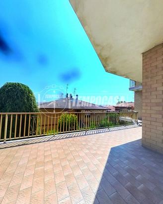 AMPIO APPARTAMENTO CON INGRESSO INDIPENDENTE SON T