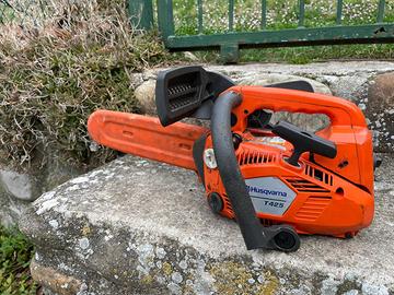 MOTOSEGA Husqvarna T435