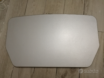 Pianale girevole in legno satinato grigio