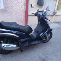 Beverly tourer 300
