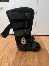 Tutore a stivaletto articolato R.O.M. Walker