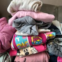 Assortimento abbigliamento
