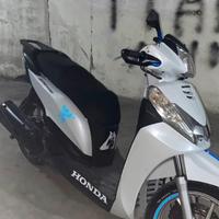 Ricambi honda sh 300 2011-2015