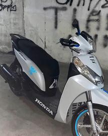 Ricambi honda sh 300 2011-2015