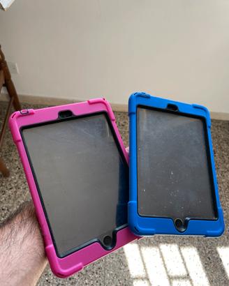 2 iPad 1 gen tablet bambini