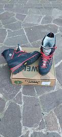 Big Wall Rock Fitwell EU 44 UK 9,5