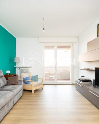 AMPIO BILOCALE RISTRUTTURATO CON TERRAZZO! PIANO A