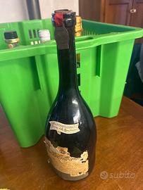 Vino Dolcetto Amaro Bersano. 1971