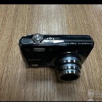 Fujifilm  FinePix F80EXR   da 12 MP