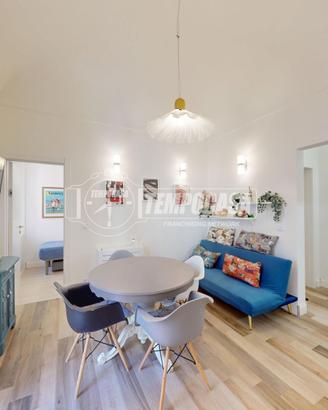 Trilocale in pieno centro storico con box auto