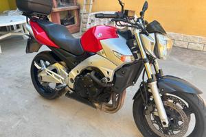 Suzuki GSR 600