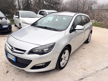 Opel Astra 1.4 Turbo 140CV Sports Tourer GPL Tech 