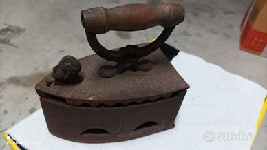 FERRO DA STIRO  SECOLO SCORSO