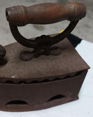 FERRO DA STIRO  SECOLO SCORSO