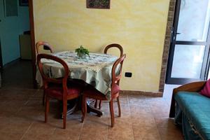 Bilocale ad Appiano Gentile con giardino