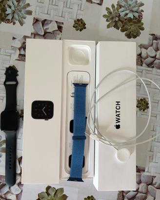 Apple Watch SE 1 Generazione 44mm gray