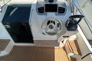 Barca Cap 28 walk around