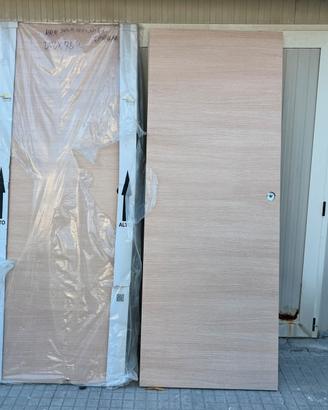 Porta Interna Scorrevole in Legno Massello