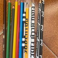 Set di 12 matite colorate