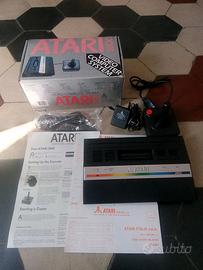 Atari 2600 anni'80 NUOVO in scatola + giochi