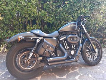 Harley Davidson XL 883 N Iron (con ABS)