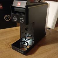 illy Iperespresso Y3.3 - Macchina da caffè per cap