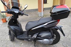 Kymco  300 GTI