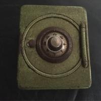 cassaforte salvadanaio vintage 