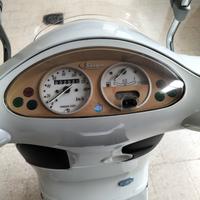 VESPA ET4 125 LEADER 2001