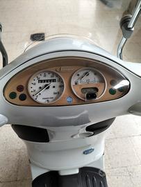 VESPA ET4 125 LEADER 2001