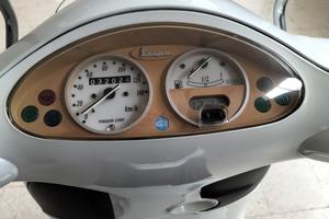 VESPA ET4 125 LEADER 2001