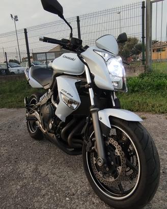 Kawasaki er6n