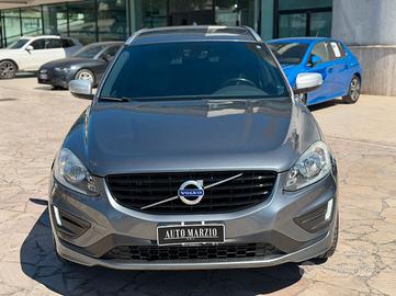 Volvo XC60 2.0 d3 R-design 150cv geartronic my17