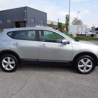 NISSAN Qashqai 2.0 dCi DPF Acenta