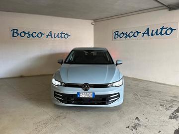 VOLKSWAGEN Golf 8ª serie Golf 1.5 TSI eHybrid ...