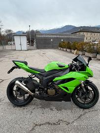 Kawasaki ninja zx6r