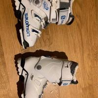 scarpini Salomon 23,5