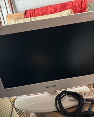 Tv lg 19 + tv samsung 22