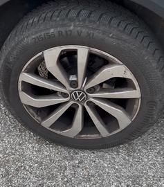 PNEUMATICI CONTINENTAL INVERNALI 215/55 R17 V XL D