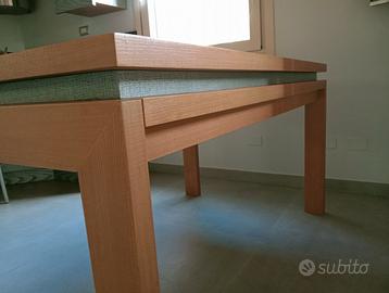 Tavolo da cucina in legno
