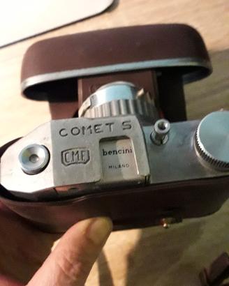 Macchina fotografica vintage Comet Bencini