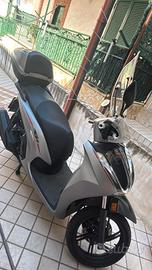 Honda SH 350