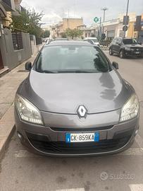 Renault megan station