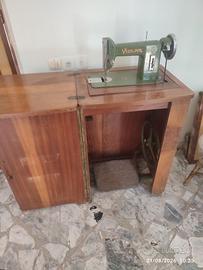 macchina da cucire antica