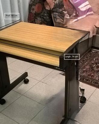 Tavolo scrivania per PC carrellato