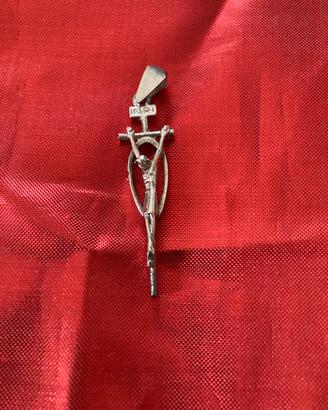 Ciondolo croce in argento 800