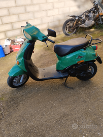 Scooter Atala Lepton